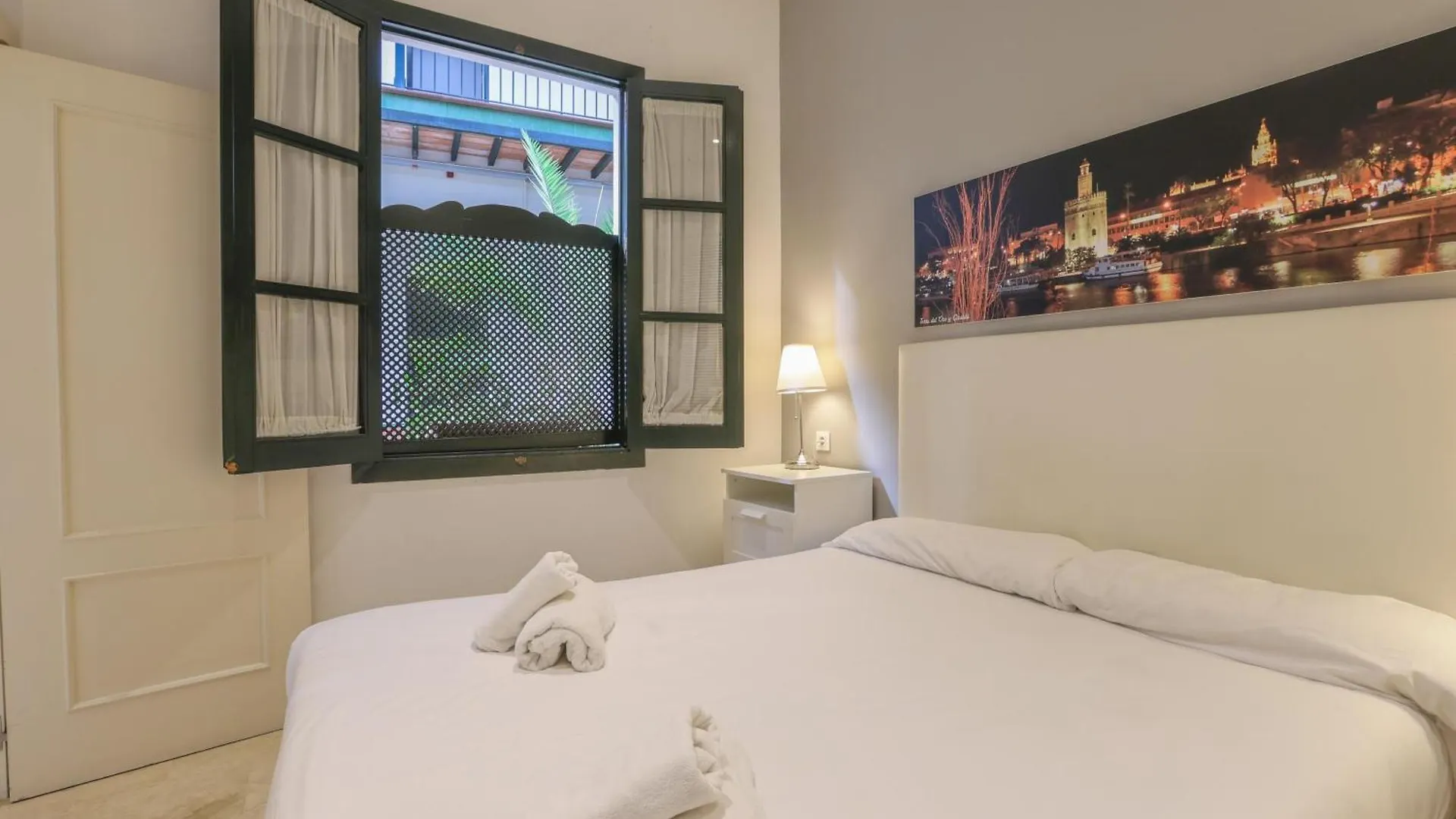 Patio De La Cartuja - 2 Pax Apartment Seville